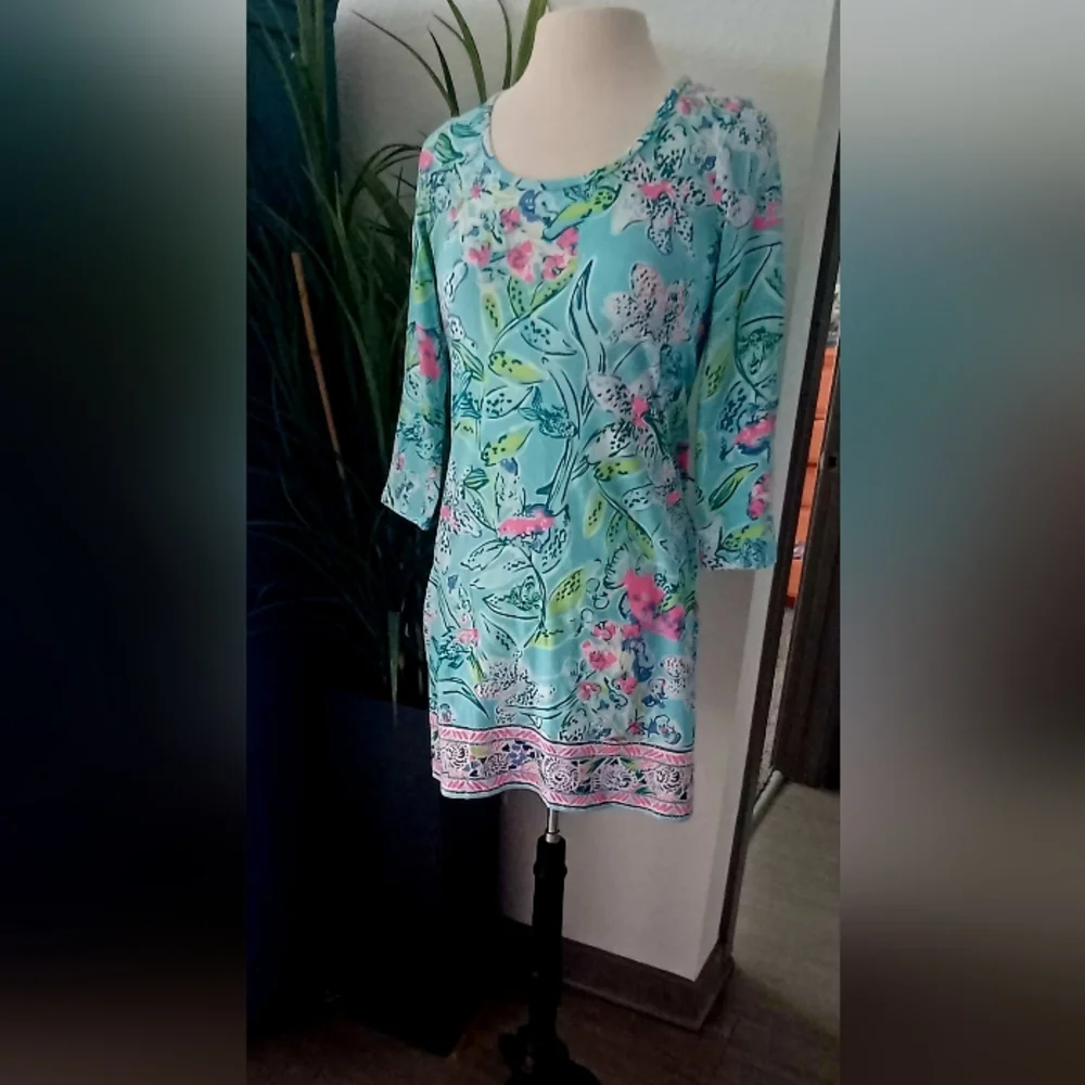 Lilly Pulitzer Light Blue Floral Midi Dress with Pink & Green Accents - Picture 2 of 9